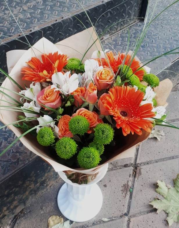 Букет цветов из: Герберы, Хризантемы, Альстромерии и Розы в Поздняково