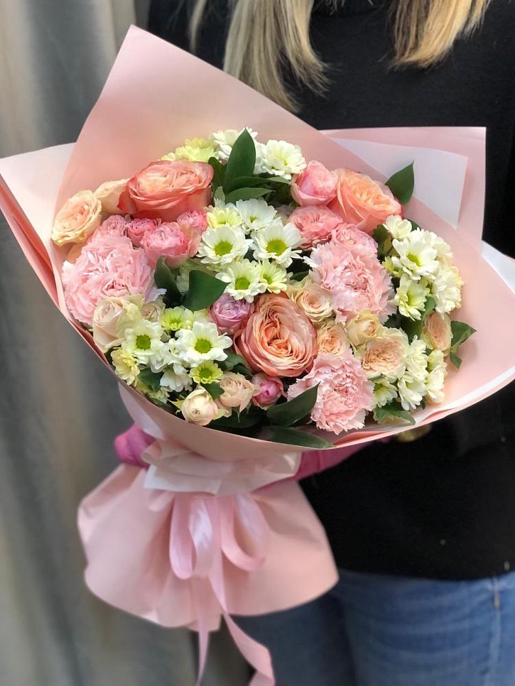 Букет цветов из: Гвоздики, Розы и Хризантемы в Поздняково