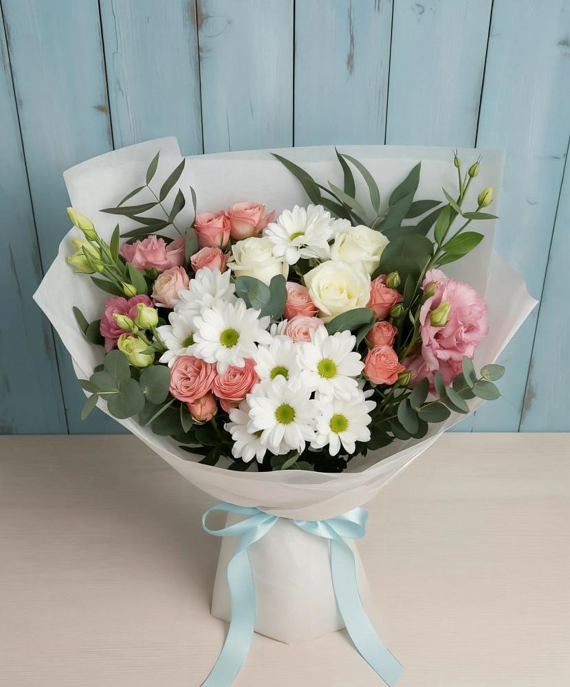 Букет цветов из: Розы, Лизиантусы и Хризантемы в Поздняково