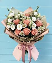 Букет цветов из:  Розы, Альстромерии и Лизиантусы в Поздняково