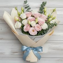 Букет цветов из:  Лизиантусы #REPLACE_PRED# Поздняково
