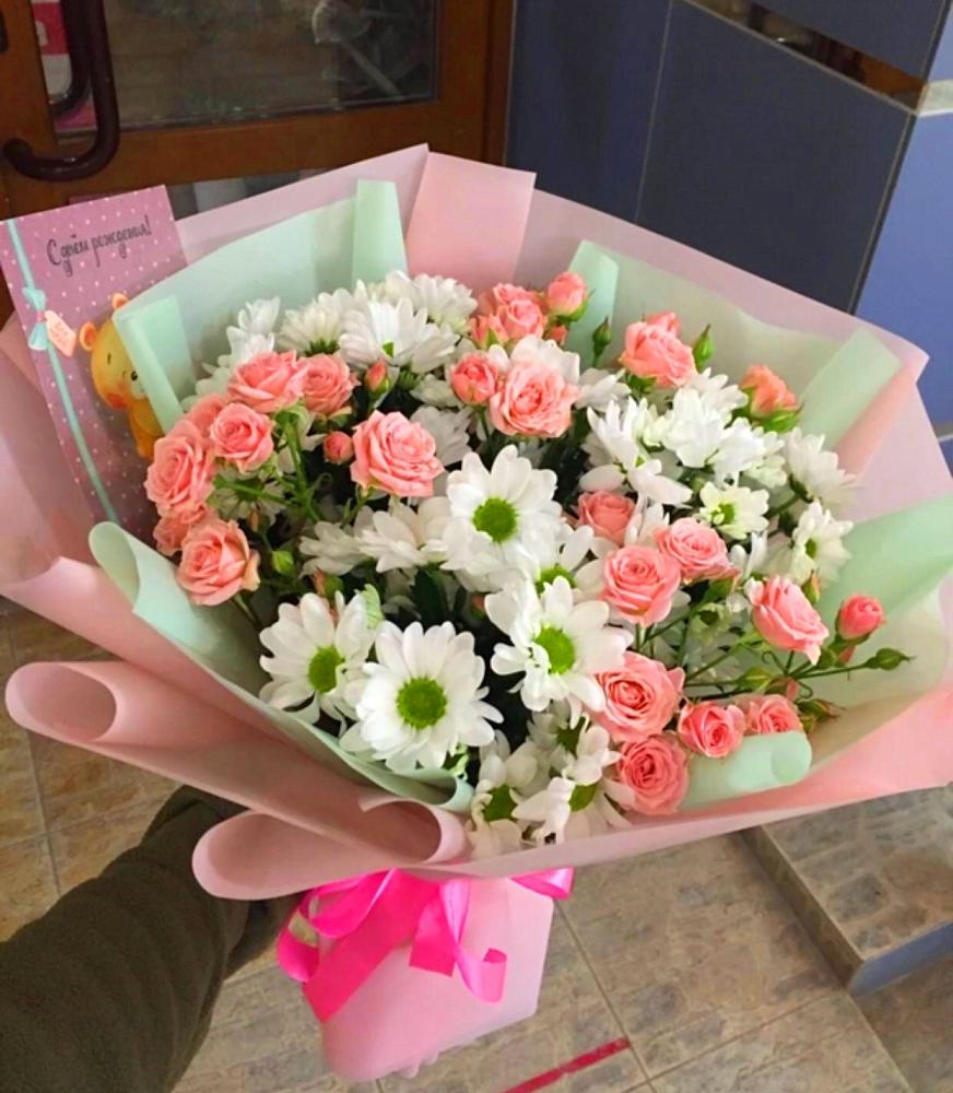 Букет цветов из: Розы и Хризантемы в Поздняково