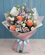Букет цветов из:  Лизиантусы, Розы, Альстромерии и Гипсофила в Поздняково