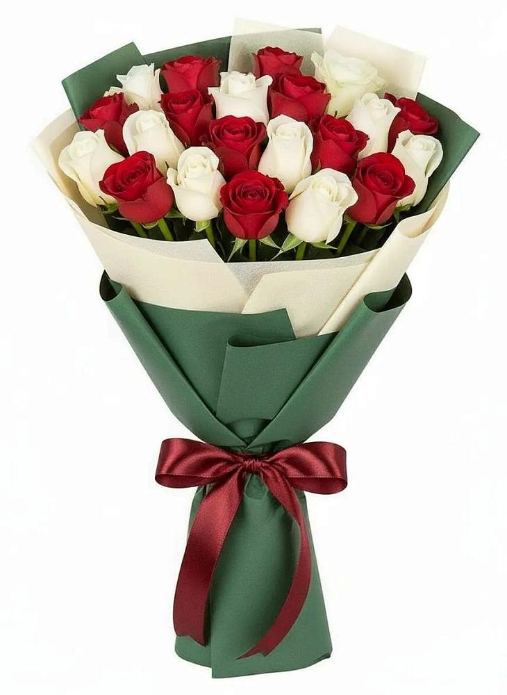 Букет Микс из красных и белых роз в Поздняково