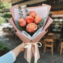 Букет цветов из:  Розы в Поздняково