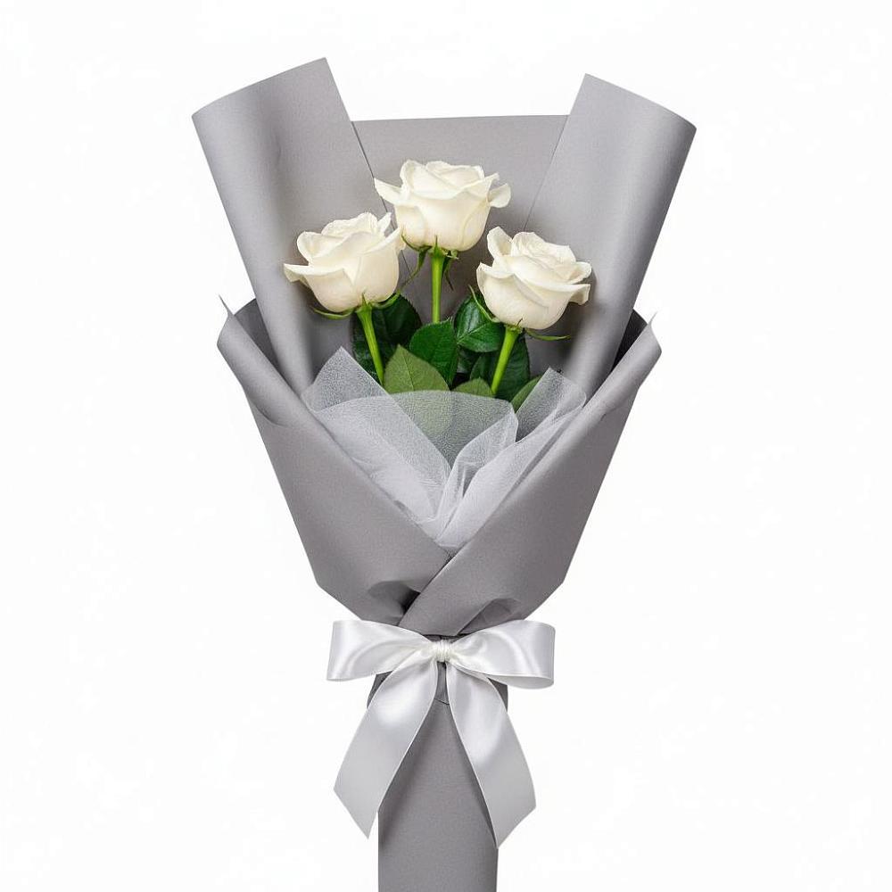 Букет 3 белые розы в Поздняково