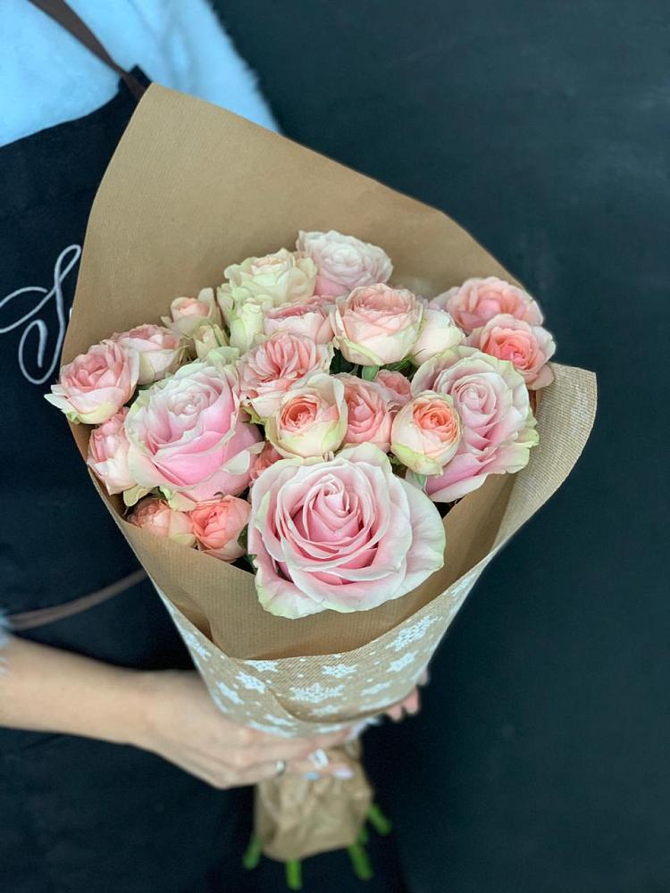 Букет цветов из: Хризантемы и Розы в Поздняково