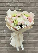 Букет цветов из:  Гвоздики, Розы, Лизиантусы и Хризантемы в Поздняково