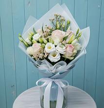 Букет цветов из:  Розы и Лизиантусы в Поздняково