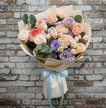 Букет цветов из:  Розы, Лизиантусы и Гвоздики в Поздняково