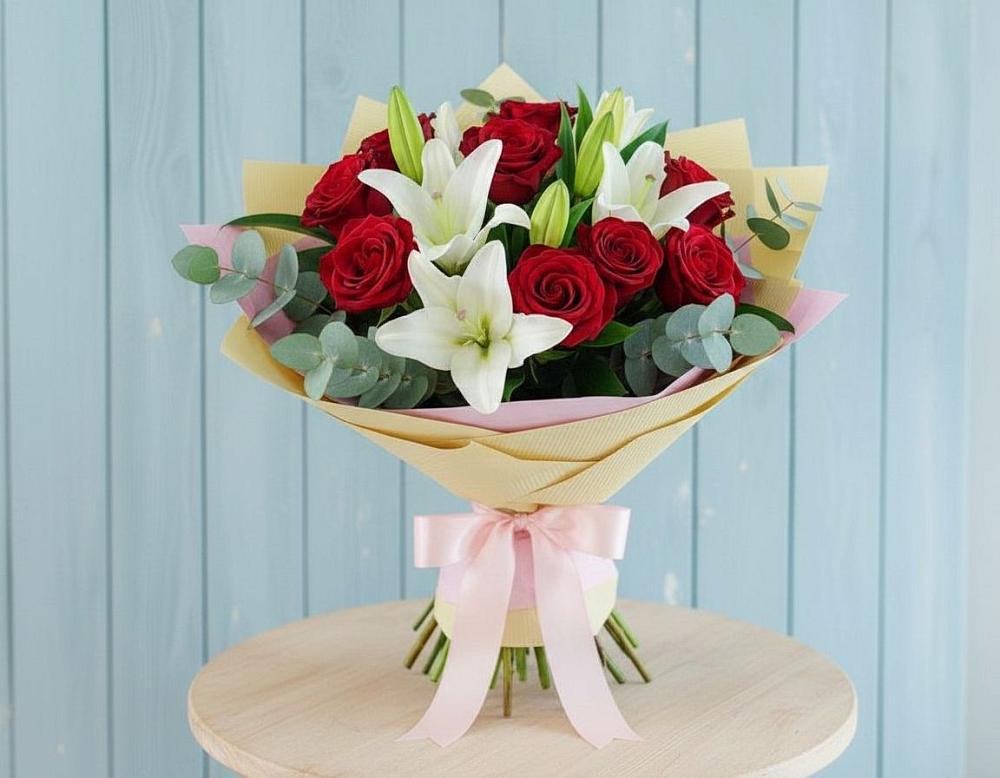 Букет цветов из: Лилии и Розы в Поздняково